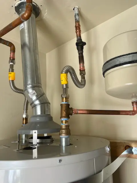 Water heater installation and plumbing repair in Edgar
